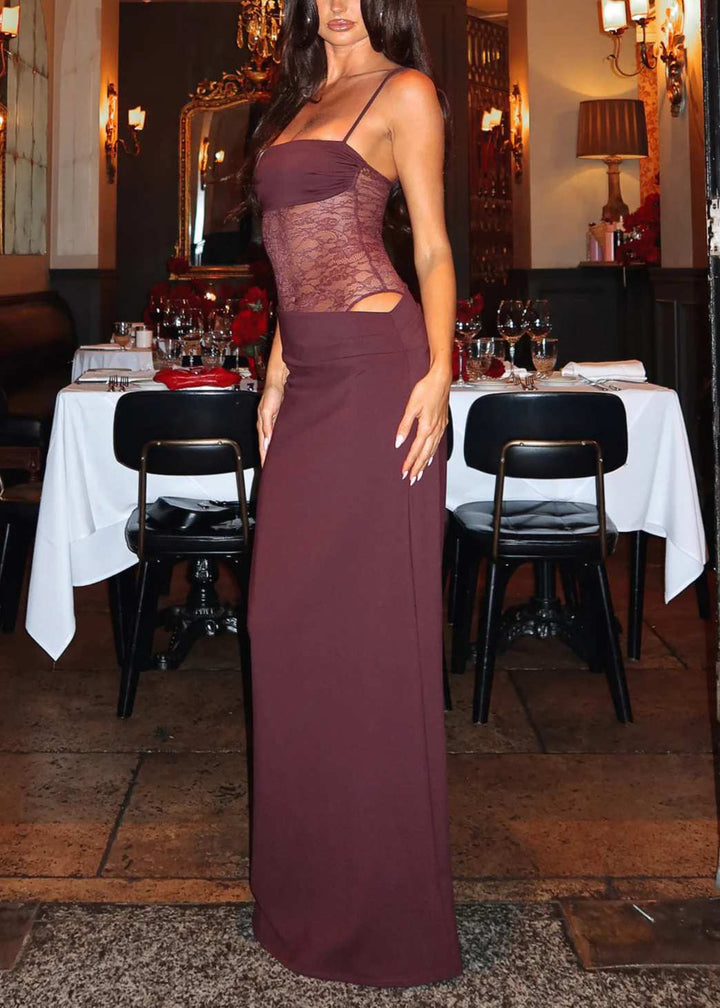 Figure-hugging dress with lace and lace-up straps