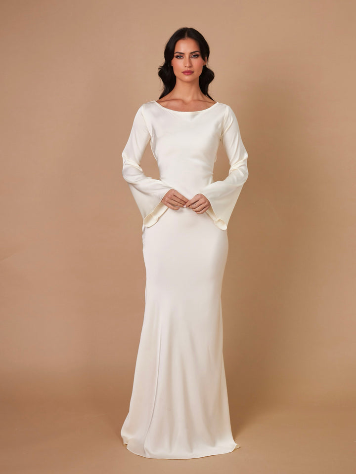 Maxi Dress with Long Sleeves for Women - Classic & Timeless