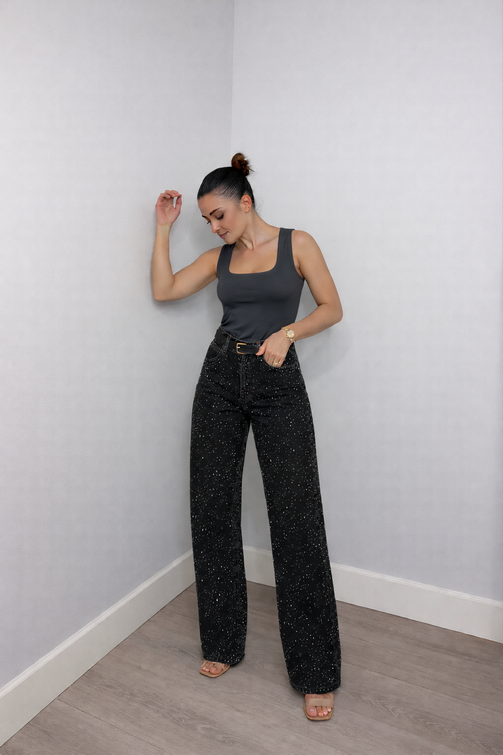 High-Waist Jeans with Glitter Details