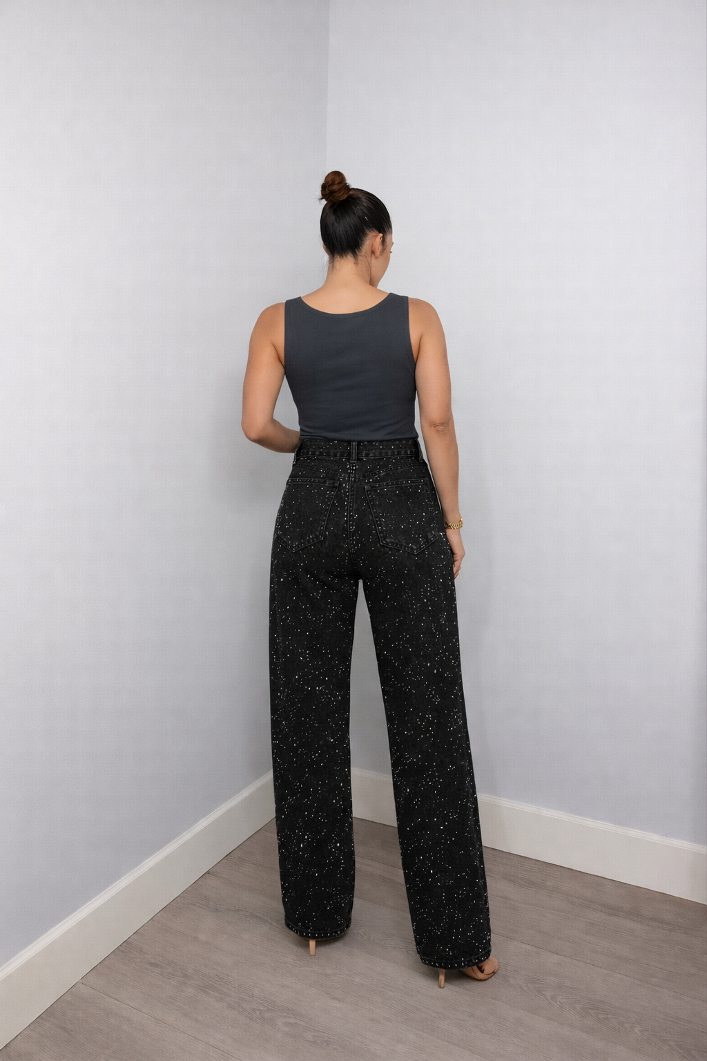 High-Waist Jeans with Glitter Details