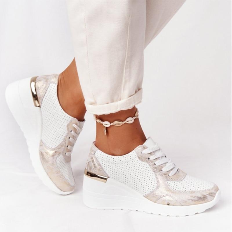 Sneakers Comfortable with Soft Cushioning