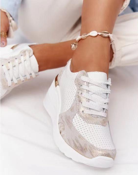 Sneakers Comfortable with Soft Cushioning