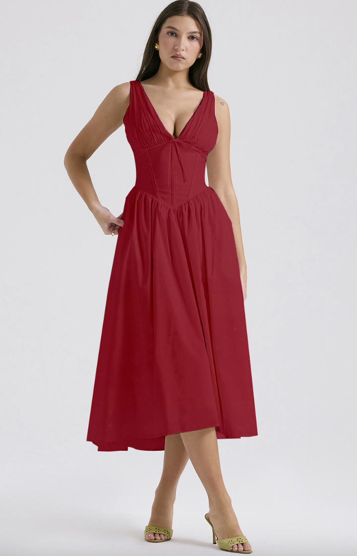 Sleeveless Evening Dress with V-Neck in Elegant Style