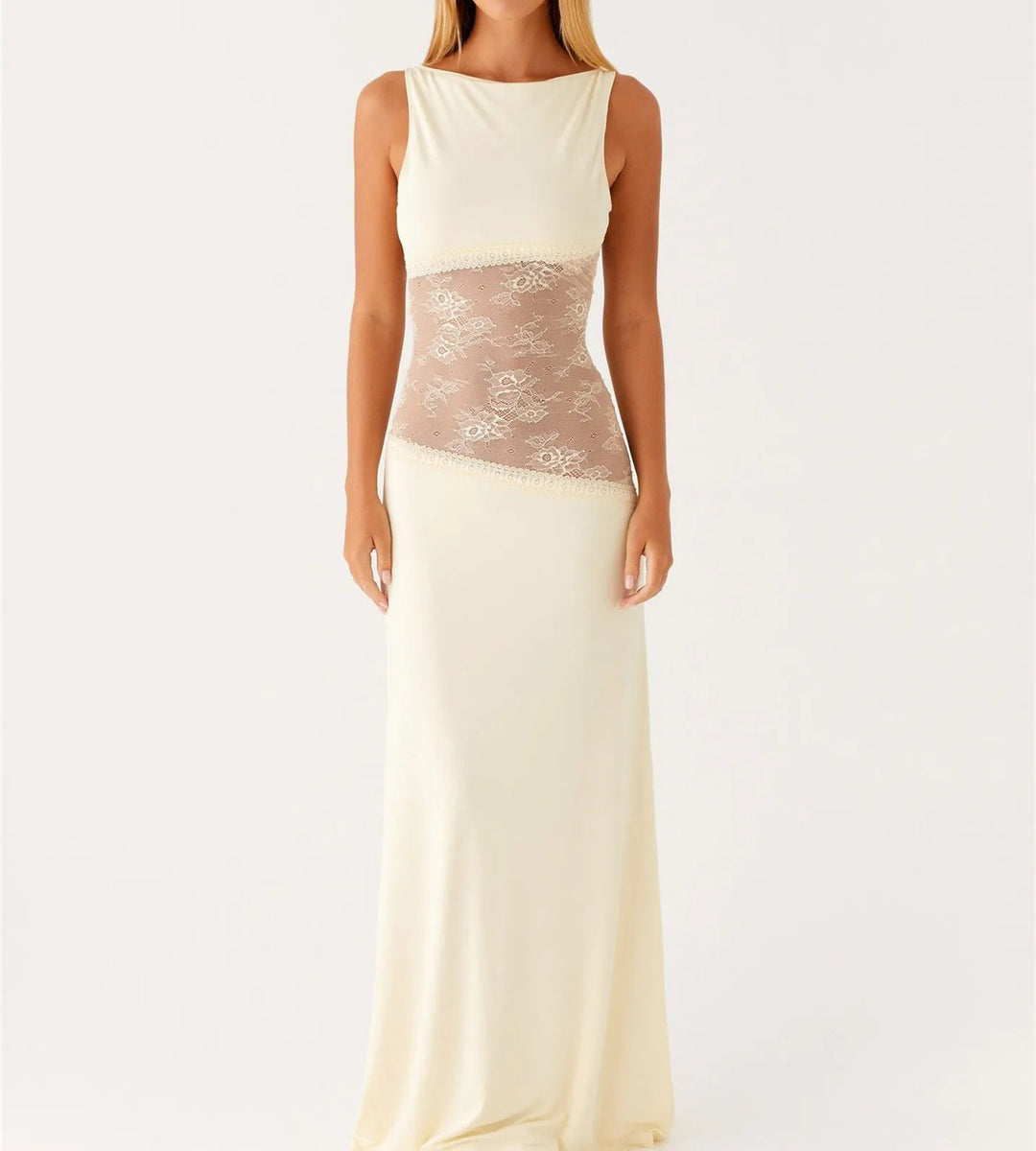 Lace evening dress with sophisticated silhouette