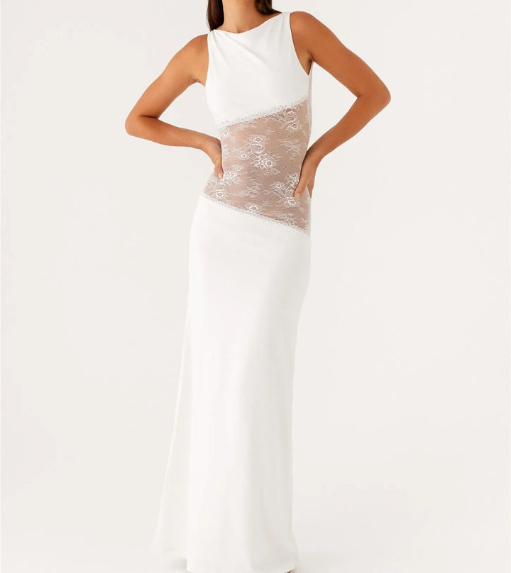 Lace evening dress with sophisticated silhouette