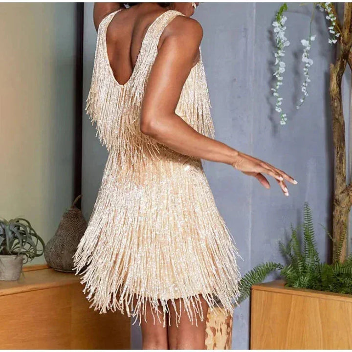 Short evening dress with sequins and feathers, thin straps