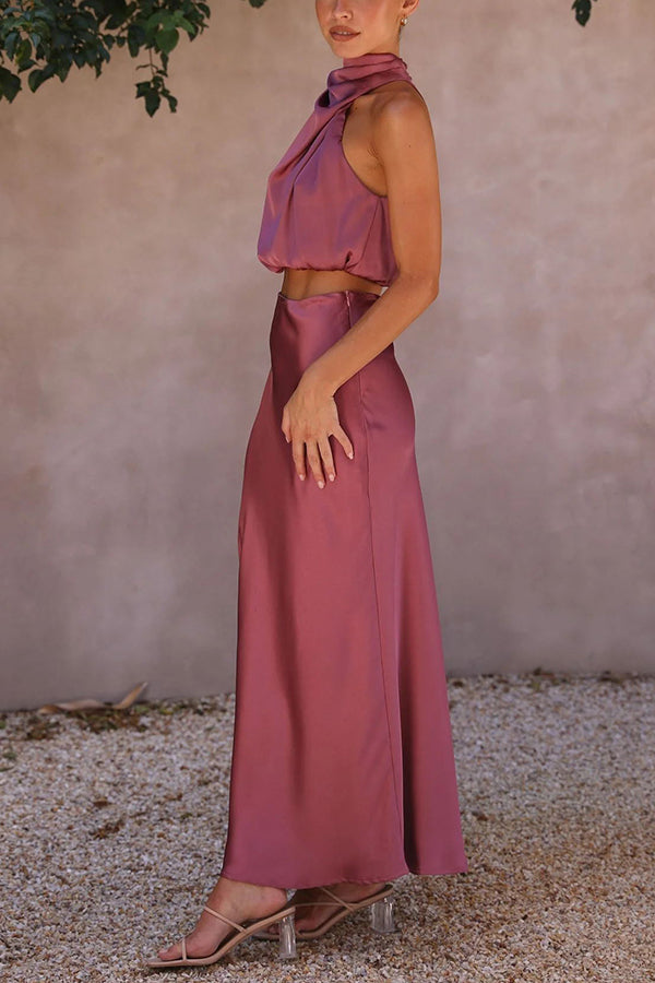 Women's 2-Piece Halter-Neck Set – Cropped Top and High-Waist Maxi Skirt